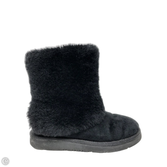 Boots Ankle Flats By Ugg In Black, Size: 6
