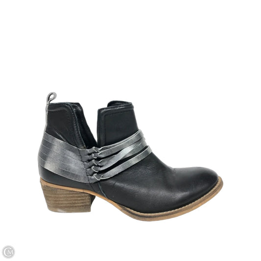 Boots Ankle Heels By Diba In Black, Size: 7.5