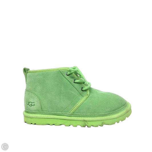 Boots Ankle Flats By Ugg In Green, Size: 7.5