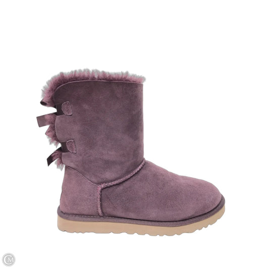Boots Ankle Flats By Ugg In Purple, Size: 9