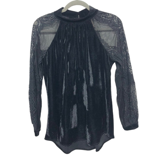 Top Long Sleeve By Sharon Young In Black, Size: S