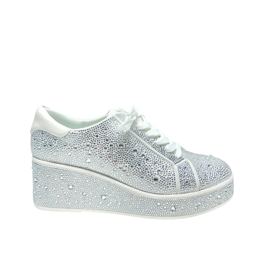 Shoes Sneakers By Inc In Silver & White, Size: 9