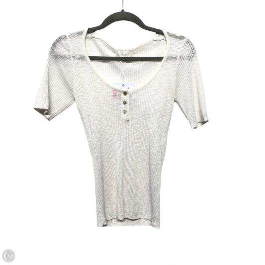 Top Short Sleeve By Cmc In White, Size: M