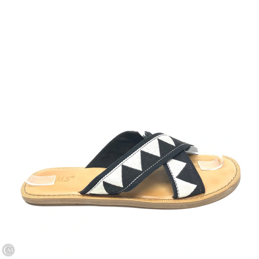 Sandals Flats By Toms In Black & White, Size: 9