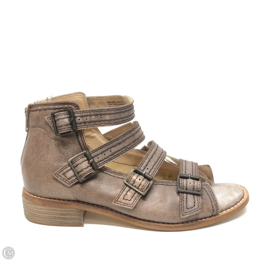 Shoes Flats By Cmc In Mauve, Size: 7