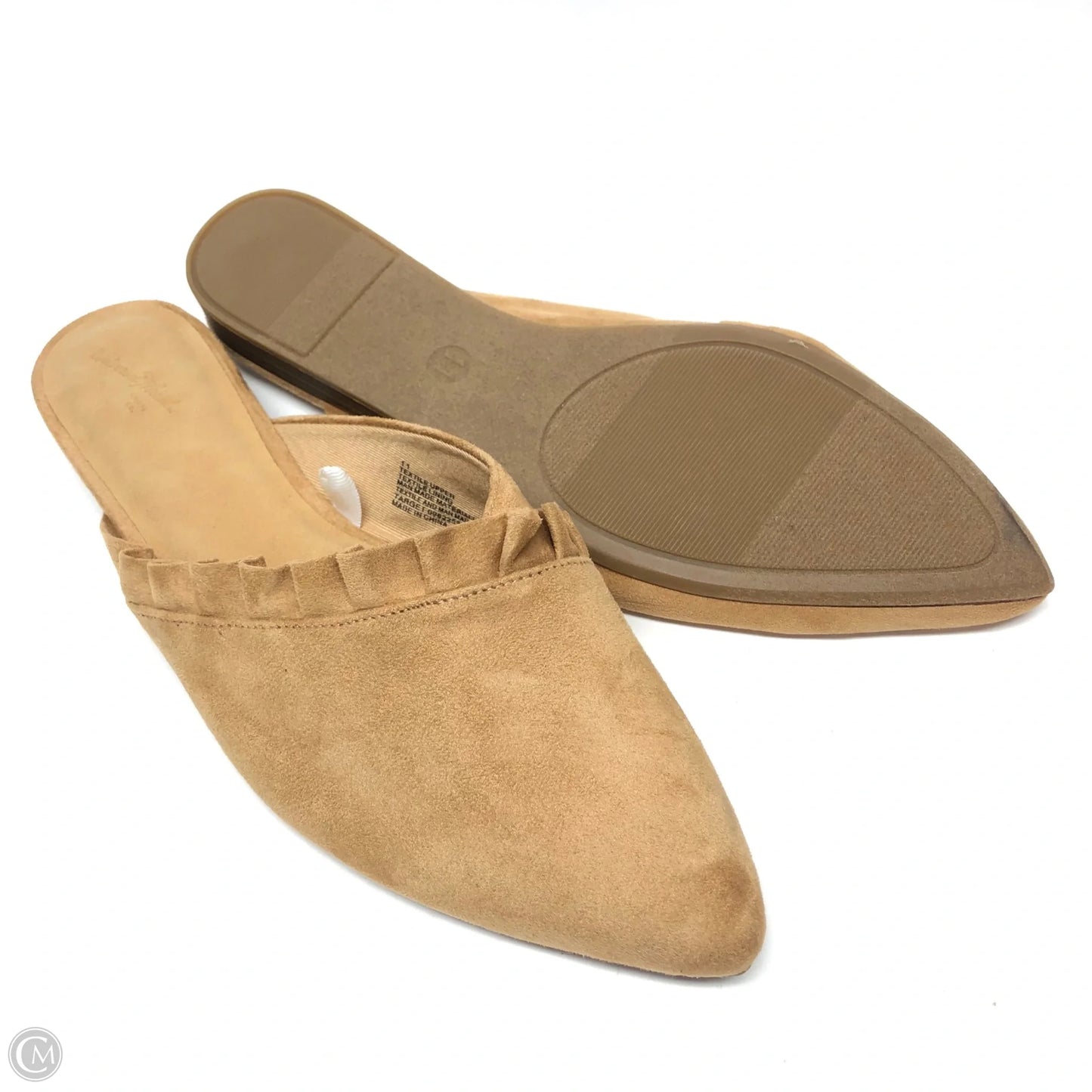 Shoes Flats By Universal Thread In Beige, Size: 11
