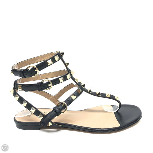 Sandals Luxury Designer By Valentino-garavani In Black & Gold, Size: 6