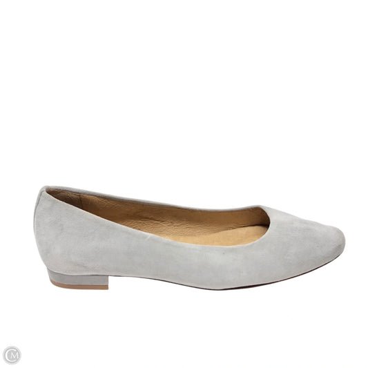 Shoes Flats By Antonio Melani In Grey, Size: 7.5