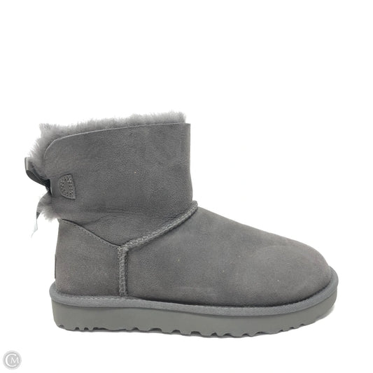 Boots Designer By Ugg In Grey, Size: 6