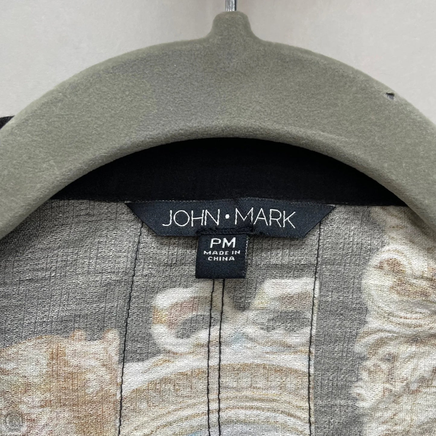 Top 3/4 Sleeve By John Mark In Black & Gold, Size: Mp