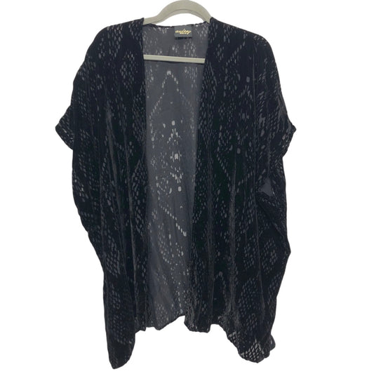 Kimono By Audrey In Black, Size: M