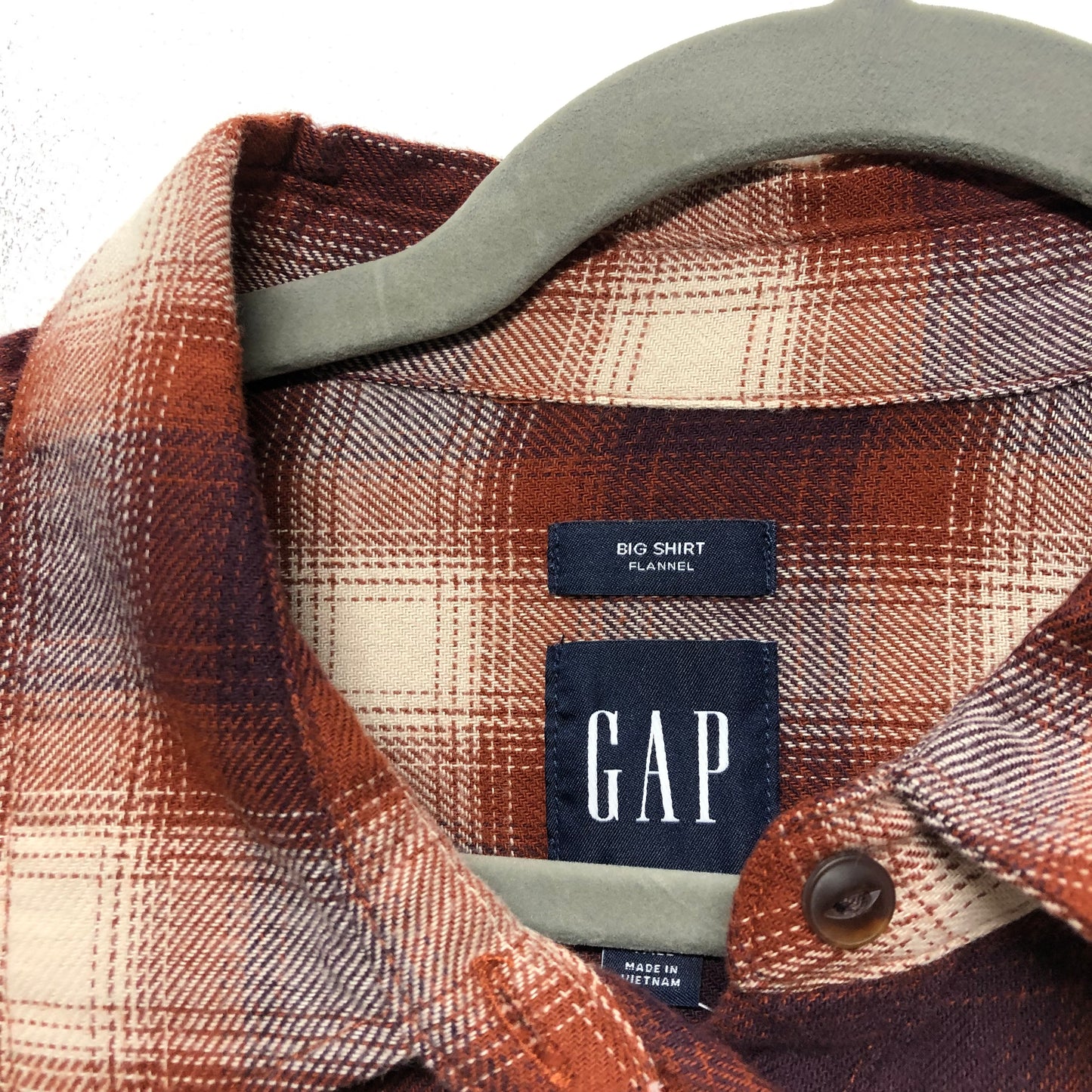 Top Long Sleeve By Gap In Plaid Pattern, Size: L