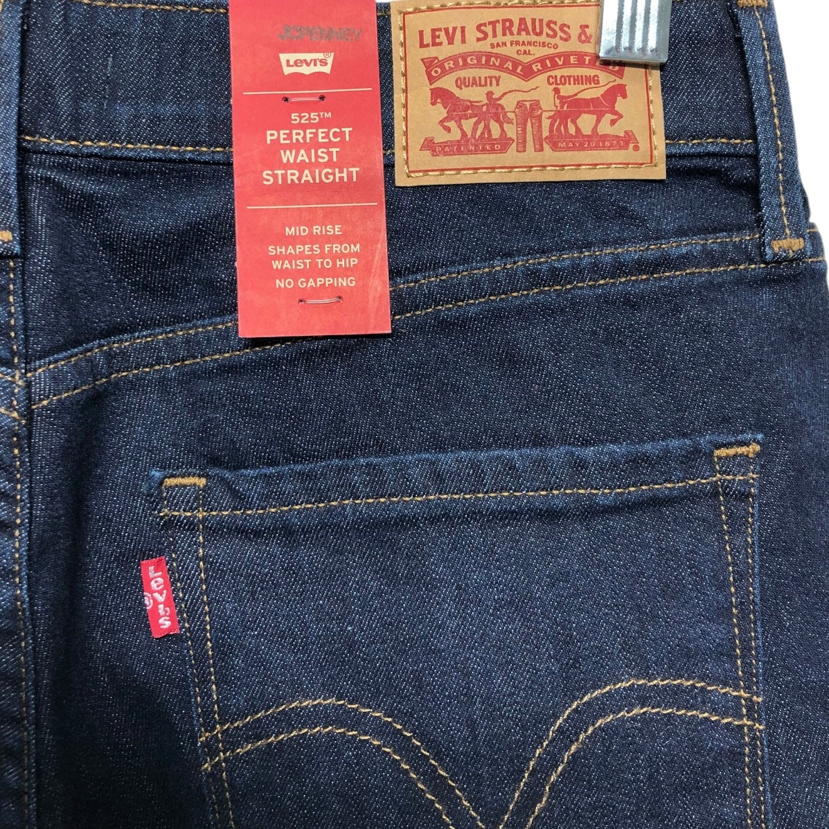 Jeans Straight By Levis In Blue Denim, Size: 6