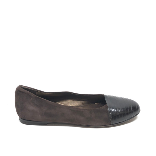 Shoes Flats By Agl In Brown, Size: 7