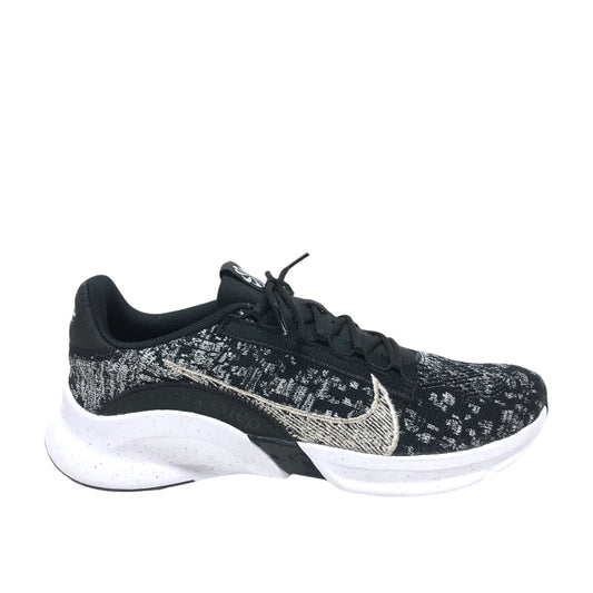 Shoes Athletic By Nike In Black & White, Size: 10