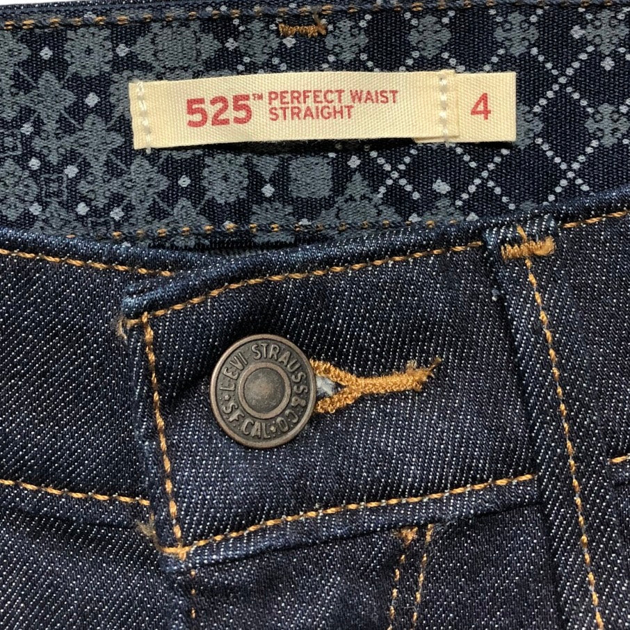 Jeans Straight By Levis In Blue Denim, Size: 4