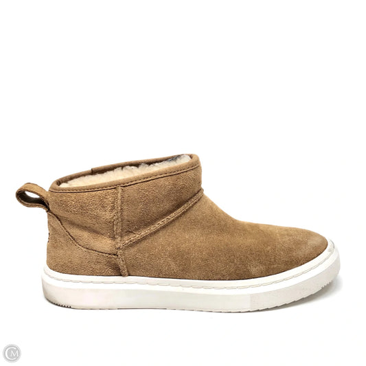 Boots Designer By Ugg In Brown, Size: 7.5