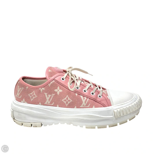 Shoes Luxury Designer By Louis Vuitton In Pink & White, Size: 11.5
