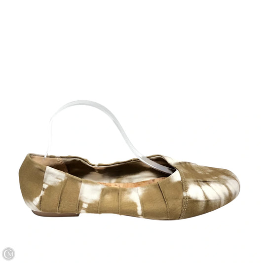 Shoes Flats By Korks In Cream & Green, Size: 10
