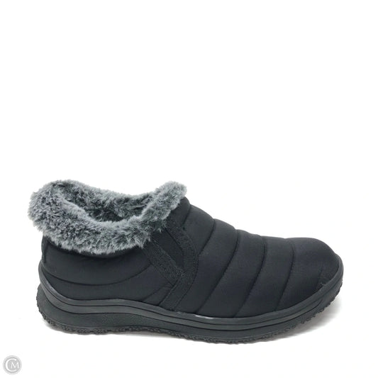 Shoes Flats By Minnetonka In Black, Size: 6