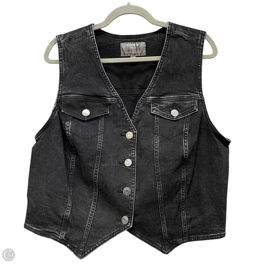 Vest Other By Torrid In Black, Size: 1x