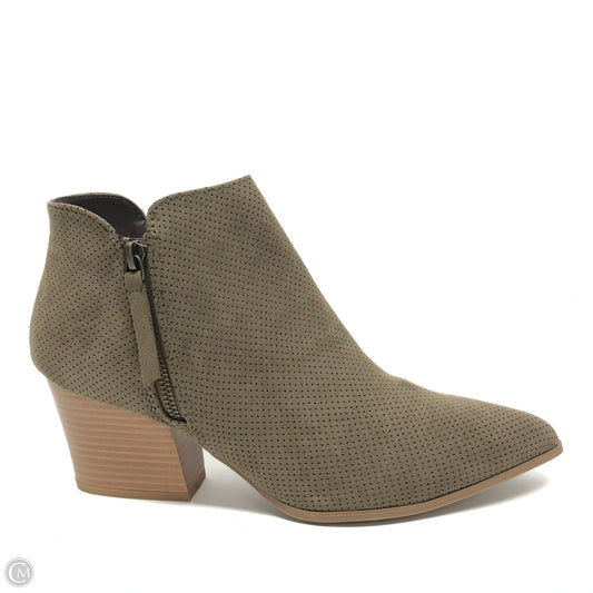 Boots Ankle Heels By Qupid In Green, Size: 10