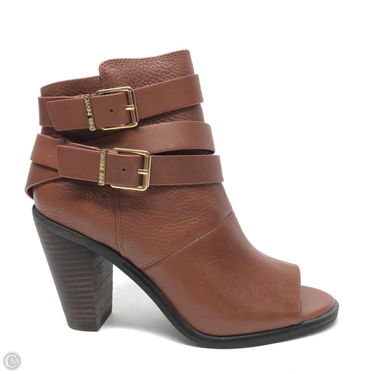 Boots Ankle Heels By Gianni Bini In Brown, Size: 8.5