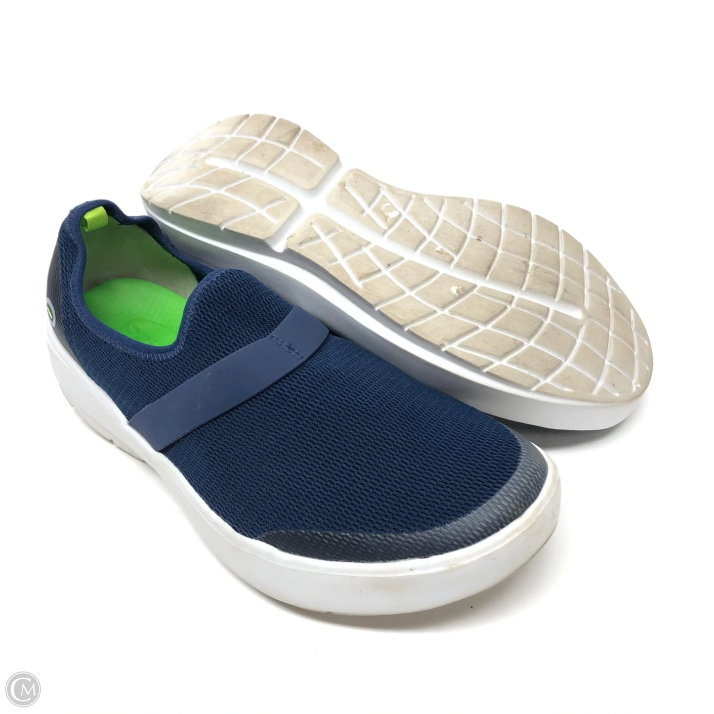 Shoes Athletic By Oofos In Blue, Size: 9