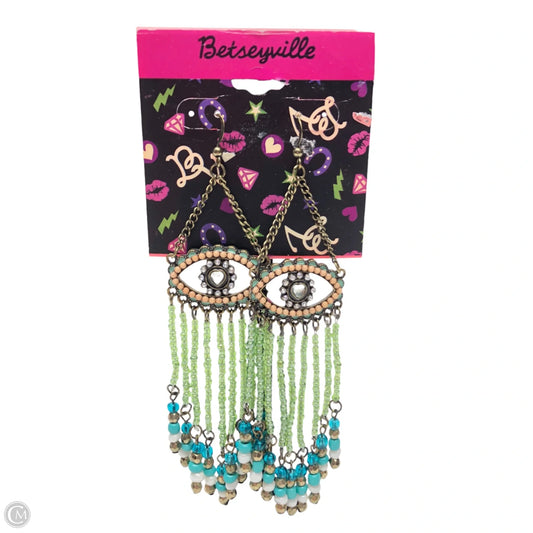Earrings Dangle/drop By Betseyville