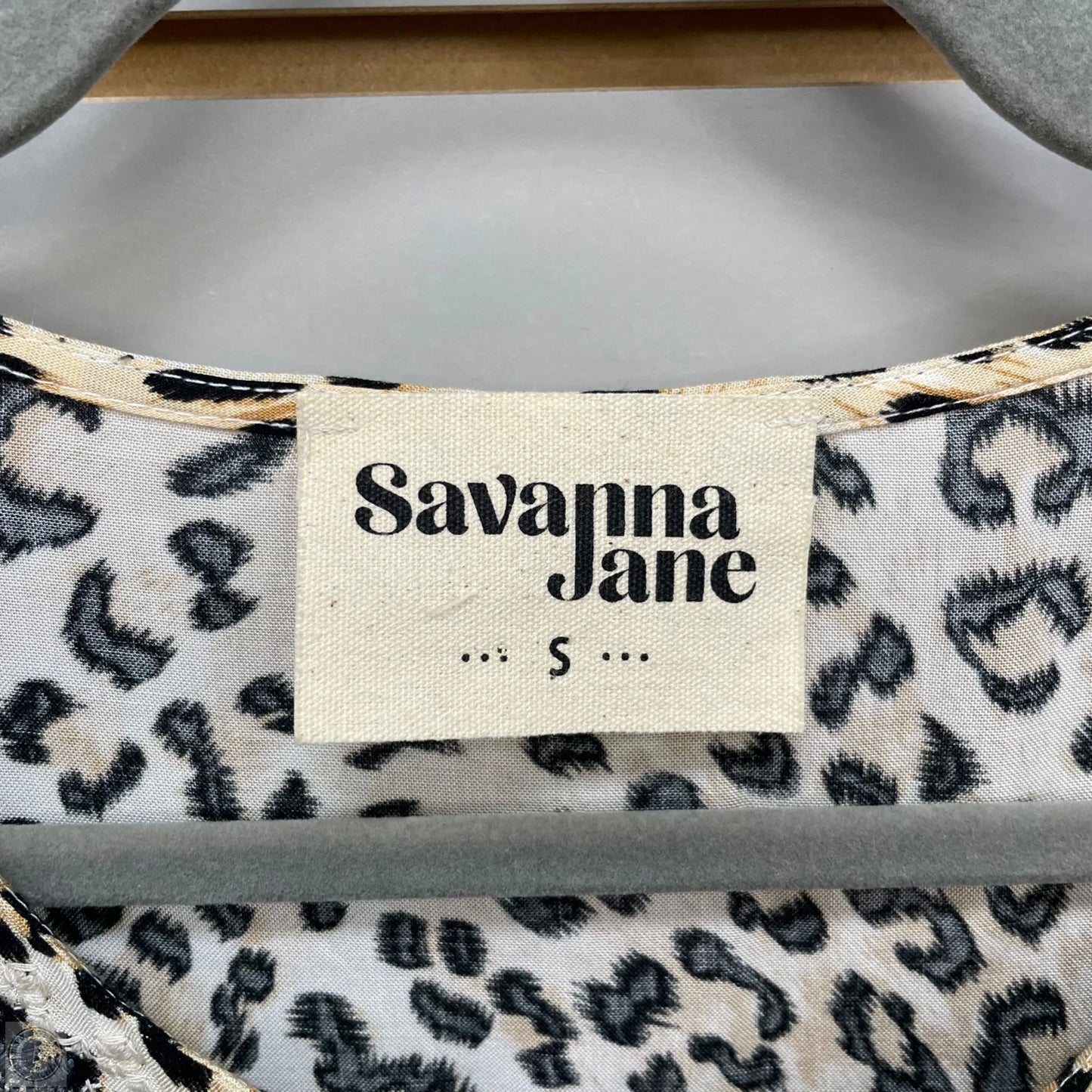 Top Long Sleeve By Savanna Jane In Animal Print, Size: S