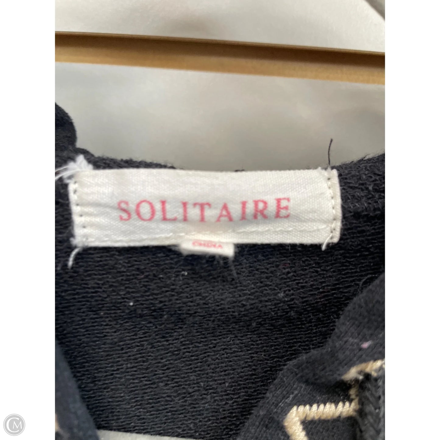 Sweatshirt Hoodie By Solitaire In Black, Size: L