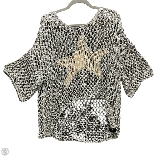 Sweater Short Sleeve By Clothes Mentor In Gold & Grey, Size: Osfm
