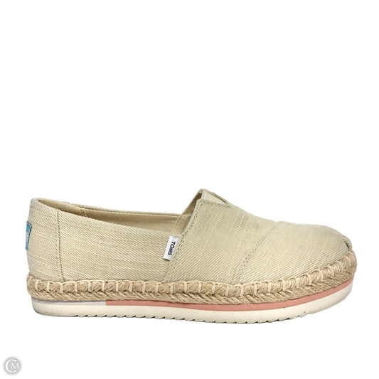 Shoes Flats By Toms In Beige, Size: 5.5
