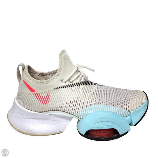 Shoes Athletic By Nike In White, Size: 6