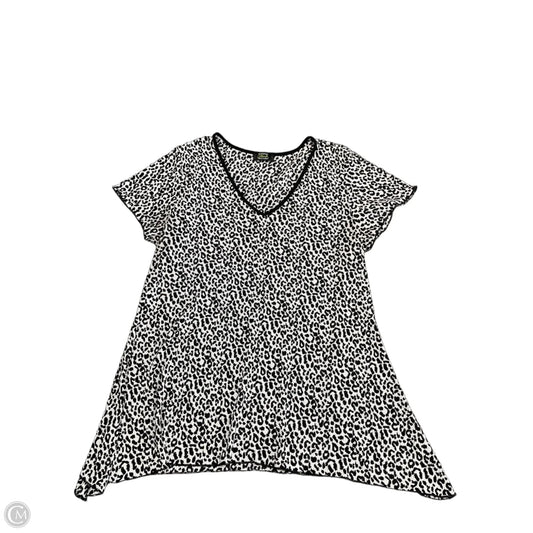 Top Short Sleeve By Clothes Mentor In Black & White, Size: L
