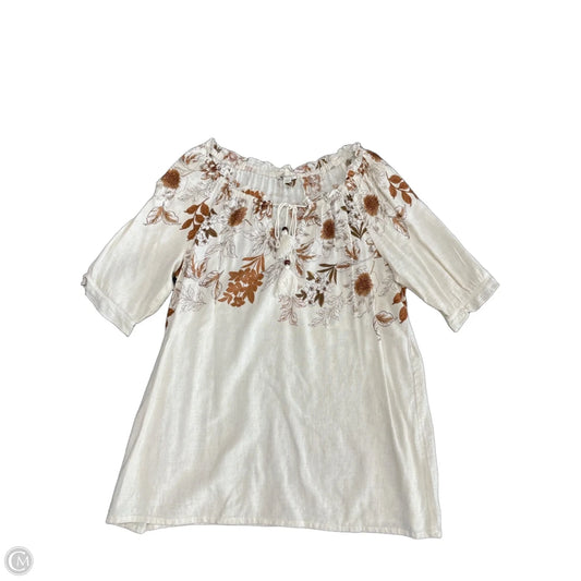 Top Short Sleeve By Cato In Brown, Size: L