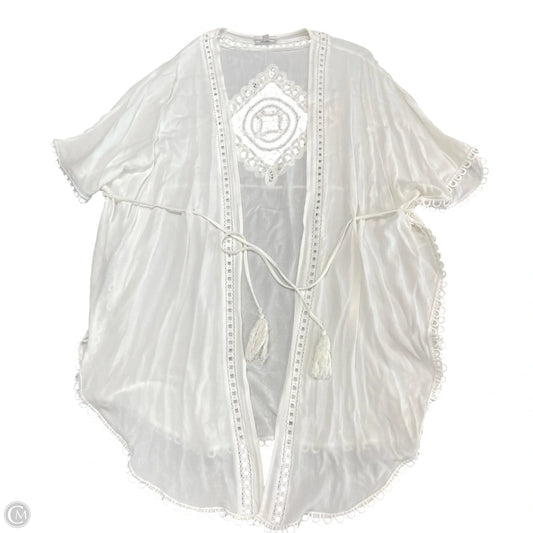 Kimono By Clothes Mentor In White, Size: L