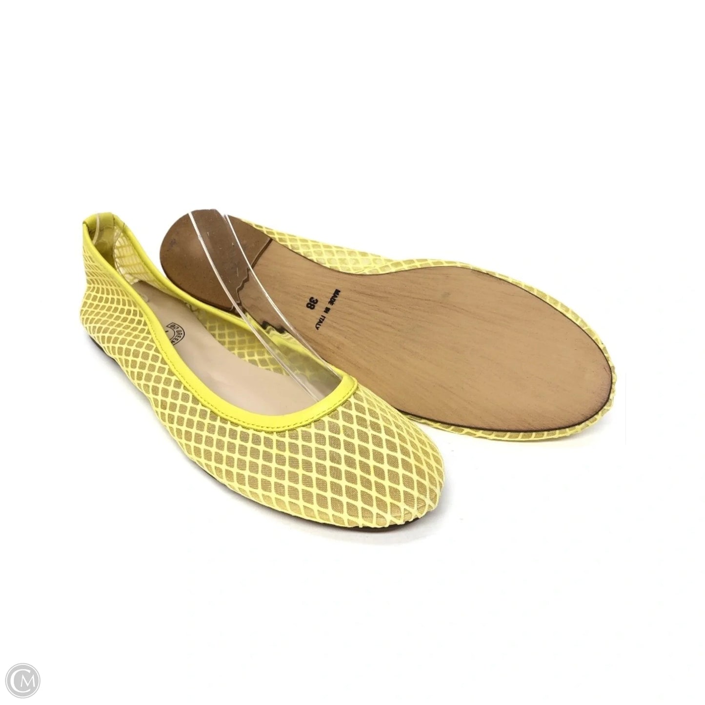 Shoes Flats By Cma In Yellow, Size: 7.5