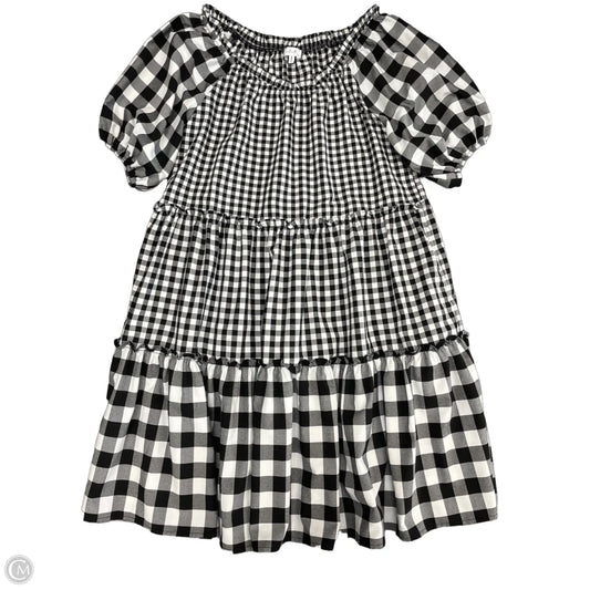 Dress Casual Short By Clothes Mentor In Black & White, Size: S