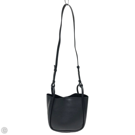Crossbody By Clothes Mentor, Size: Large