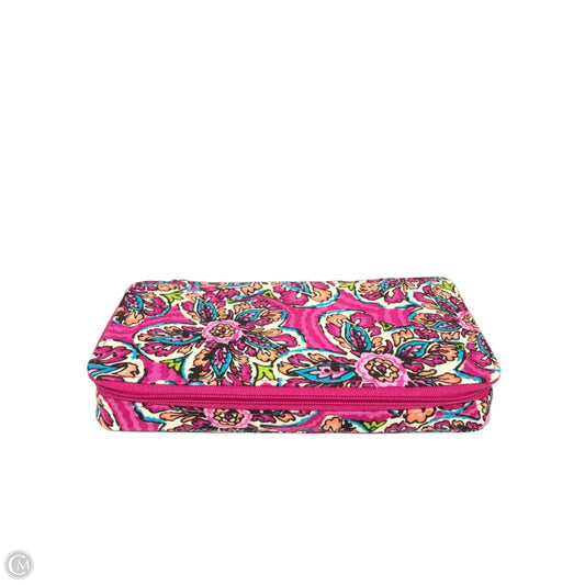 Accessory Tag By Vera Bradley, Size: Large