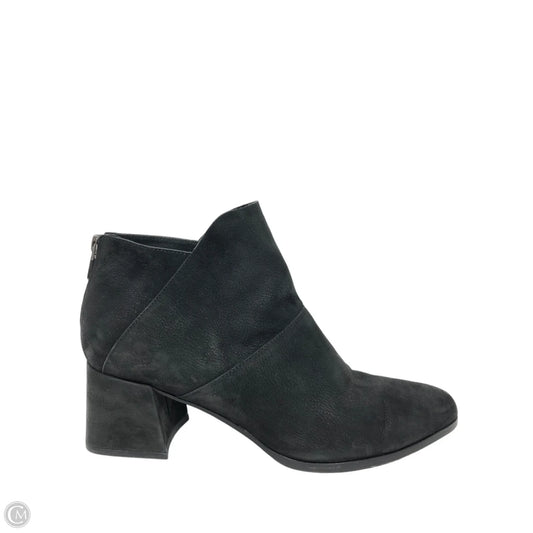Boots Leather By Eileen Fisher In Black, Size: 10