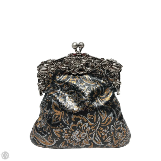 Clutch Designer By Patricia Nash