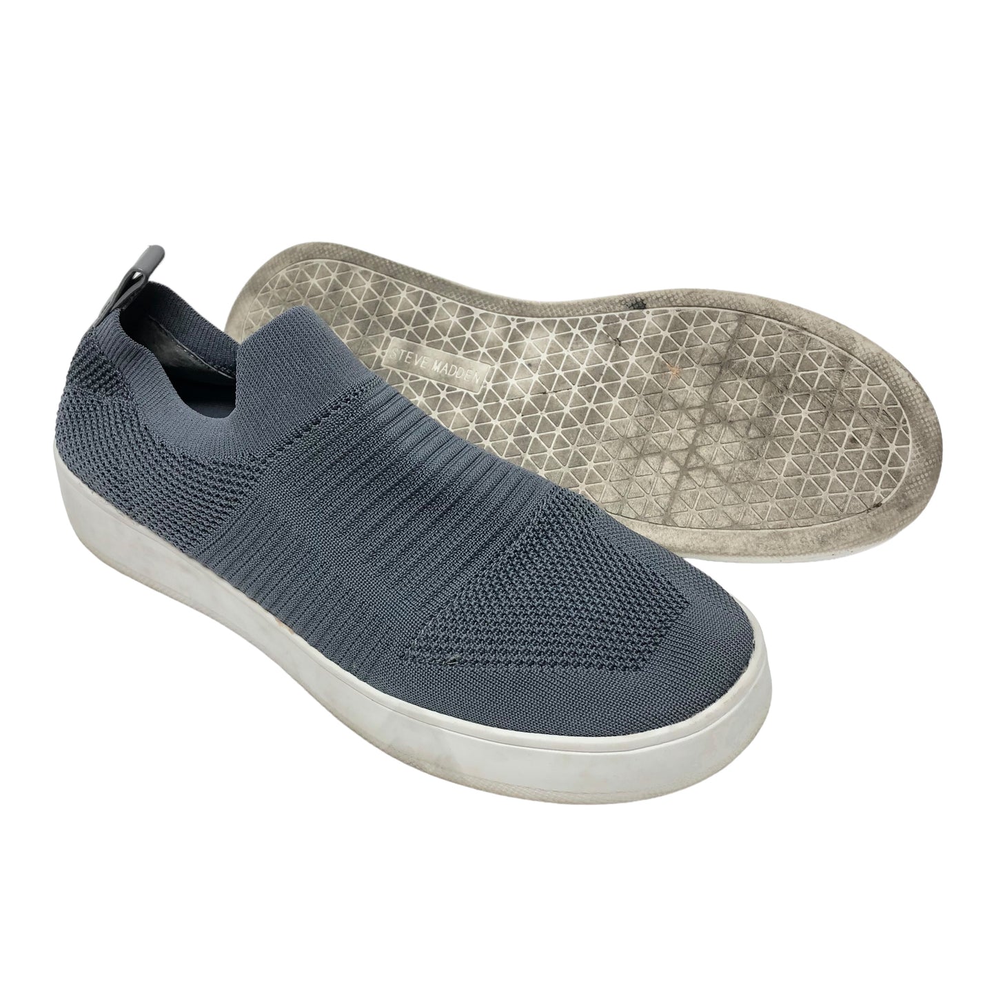 Shoes Sneakers By Steve Madden In Grey & White, Size: 9