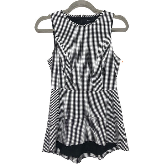 Black & White Blouse Sleeveless White House Black Market, Size 0