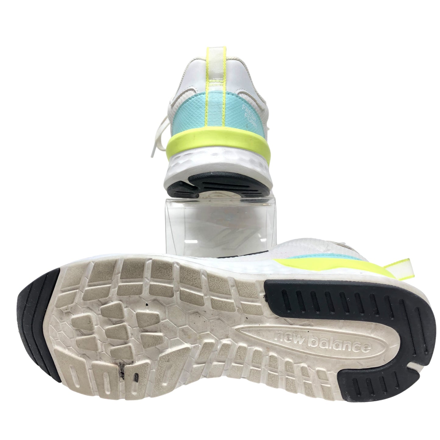 Shoes Athletic By New Balance In White & Yellow, Size: 7