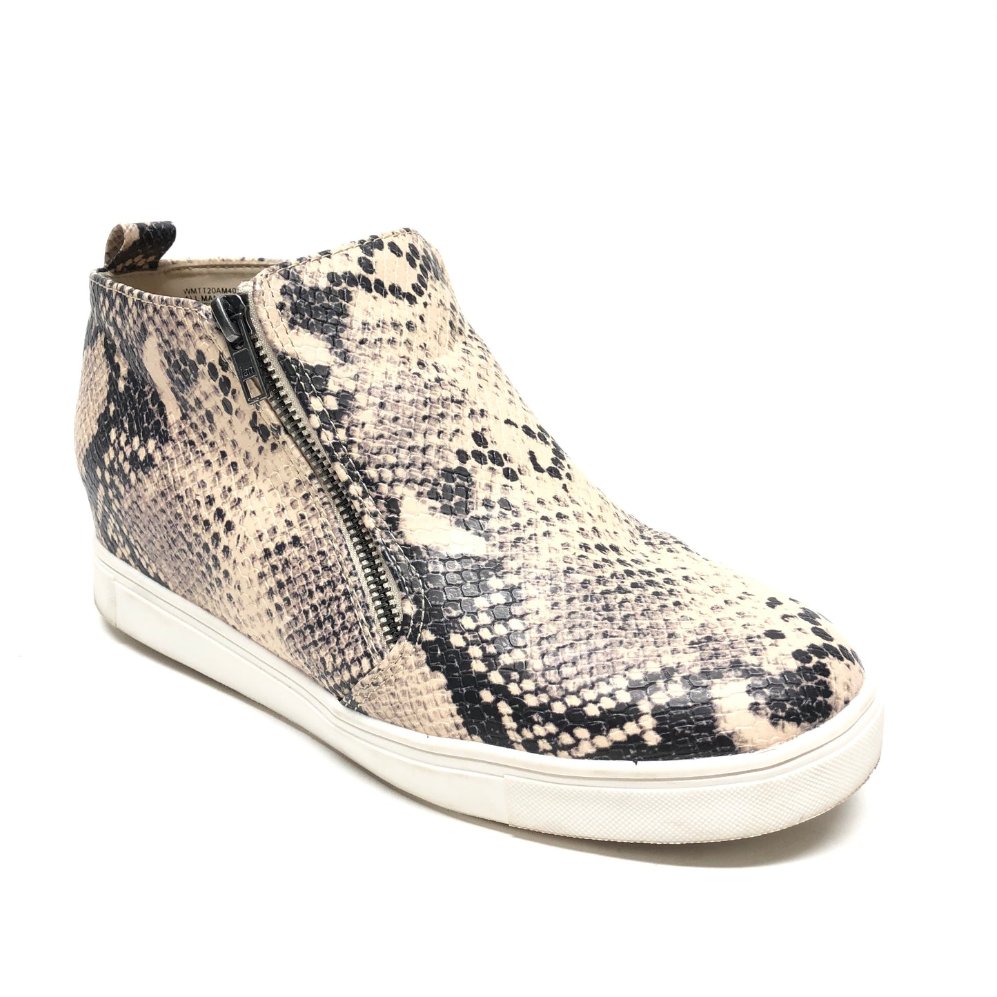 Shoes Sneakers By Time And Tru In Snakeskin Print, Size: 9