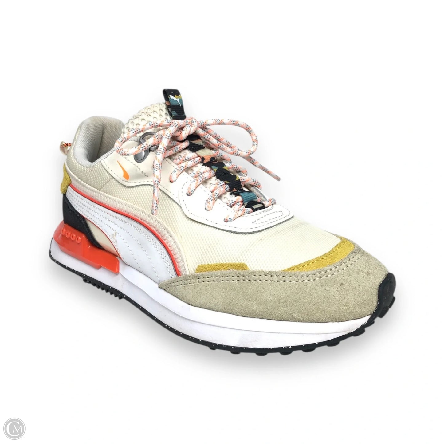 Shoes Athletic By Puma In Cream, Size: 5.5