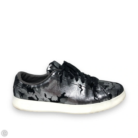 Shoes Sneakers By Cole-haan In Silver, Size: 7.5