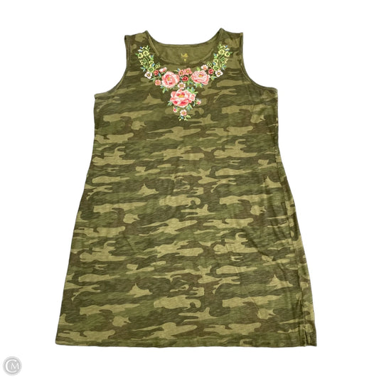 Dress Casual Short By Belle By Kim Gravel In Camouflage Print, Size: L